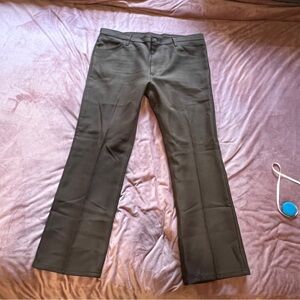 Wrangler Classic Bootcut Rancher Pants (Dark Brown) - Like New - Size 40x30